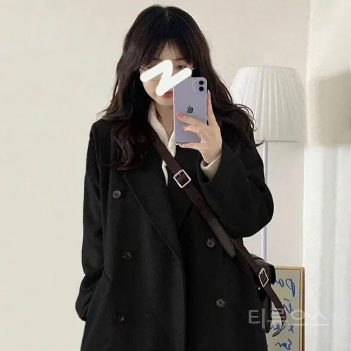 티류으스 여성 블랙 울 코트 오드리햅번 스타일 숏 자켓 가을 겨울 신상품 Z0407