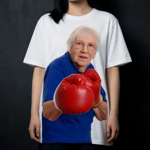 조이데이 웃긴 할머니 쓸데없는 티셔츠