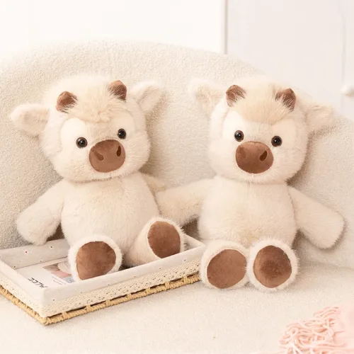사랑스러운 하이랜드 소 봉제 인형 45cm - 포근한 달리는 소 인형, 고급 부드러운 원단으로 제작, 진정 효과가 있는 친구