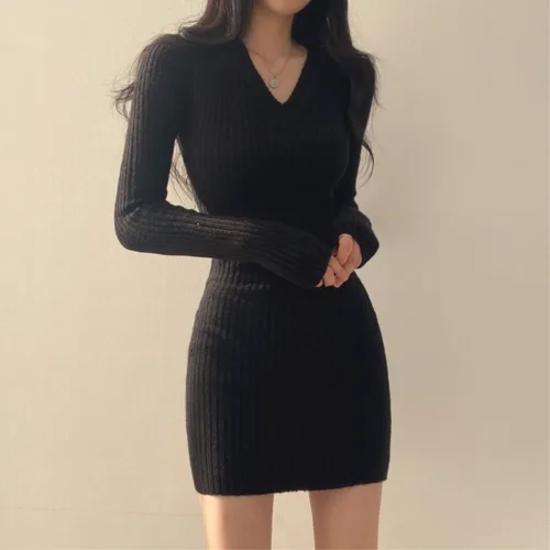 여성 가을 긴팔 니트 원피스 힙라인 미니 드레스 하객룩