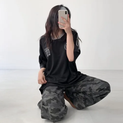 모모핏 샤이닝 V넥 럭비 져지 반팔 티셔츠 블록코어 Y2K
