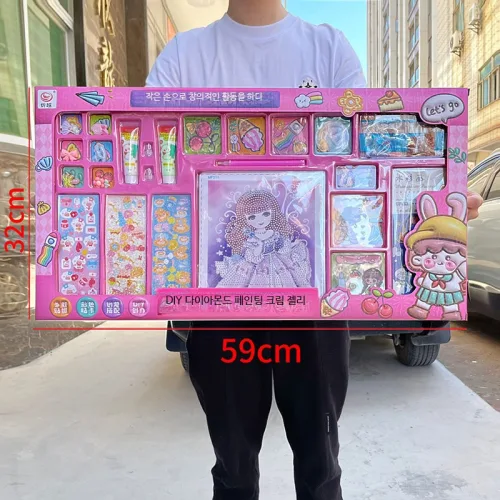 끄롱마제 DIY 구카 3D 콰이어트 북 비즈 공예 수채화 그래피티 교육 기관 대형 선물 상자 도매